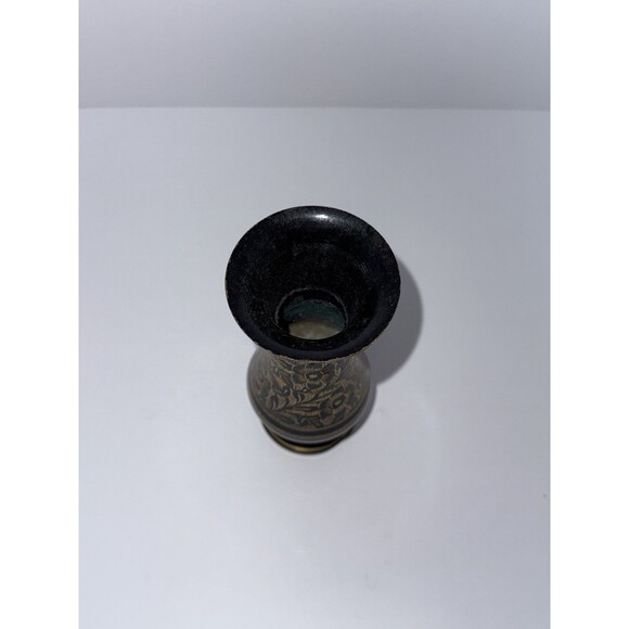 Vintage Black & Gold Etched Brass Bud Vase – 5.5” Floral Design India Style Boho - Picture 2 of 5